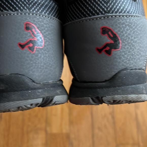 Shaq Tennis Shoes - Picture 5 of 5